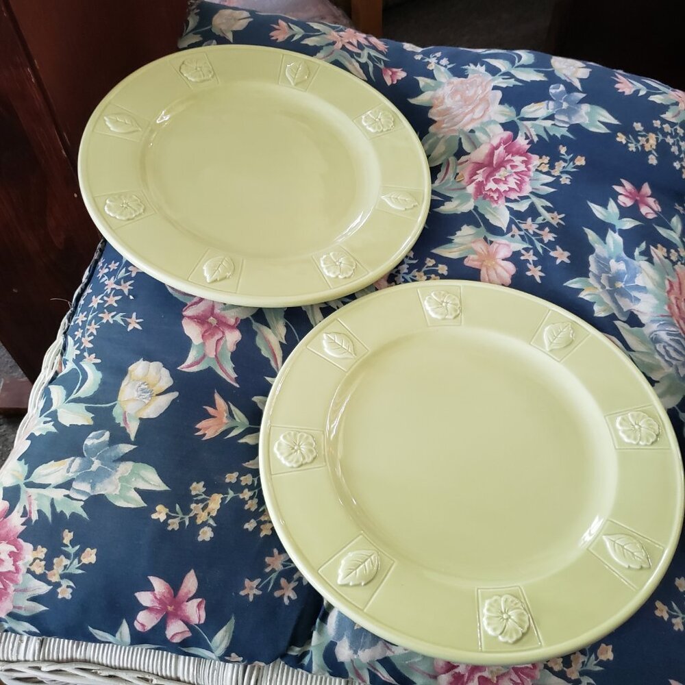 COPY - Vintage Country Gate Dinner Plates
